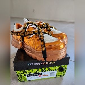 Cape robbin chunky sneakers